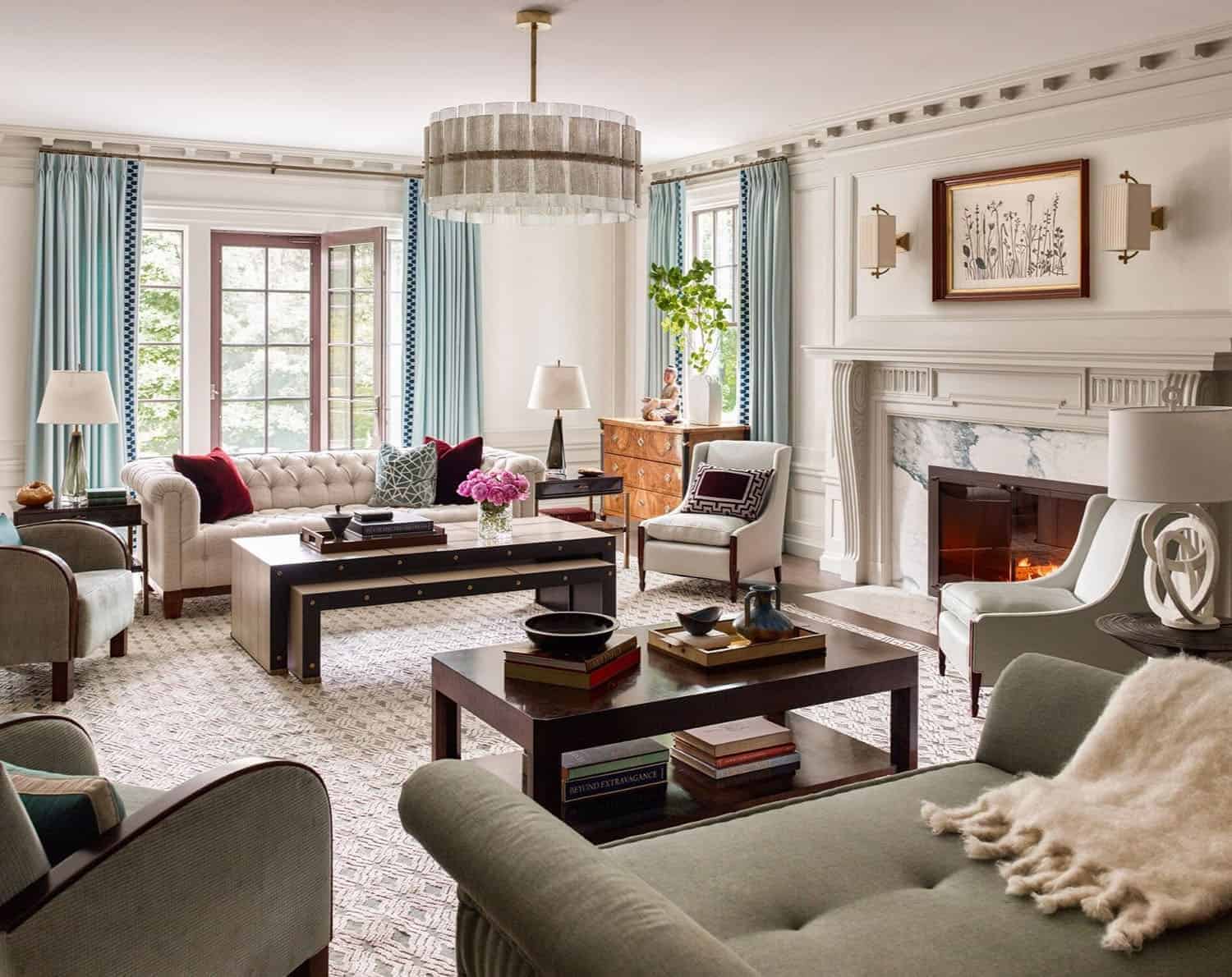 historic-colonial-style-living-room